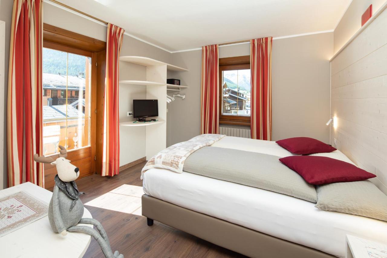 Hotel Krone Livigno Extérieur photo