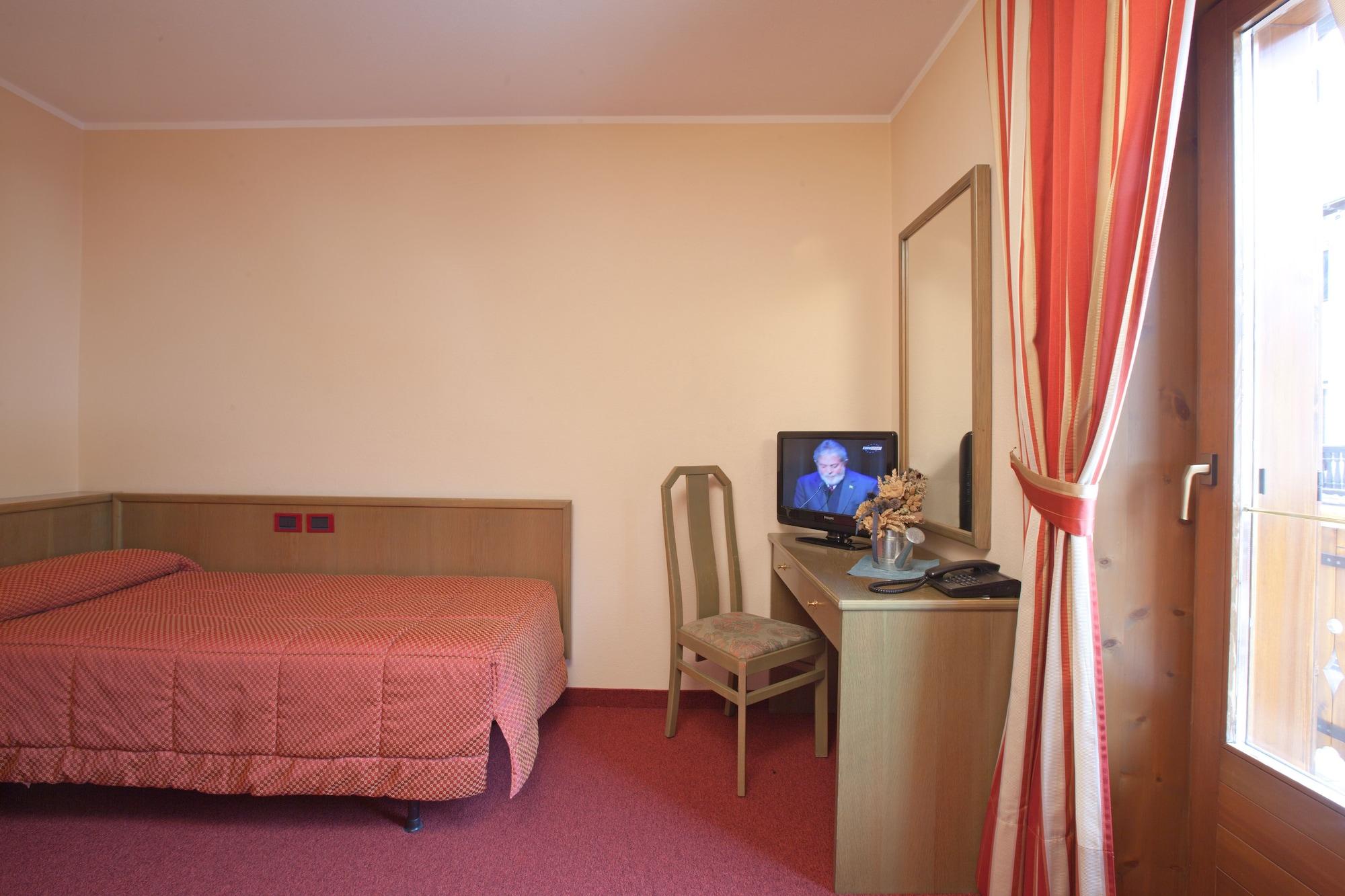 Hotel Krone Livigno Extérieur photo