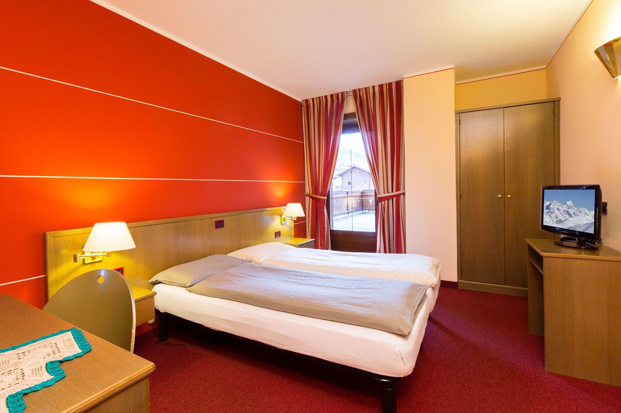 Hotel Krone Livigno Extérieur photo